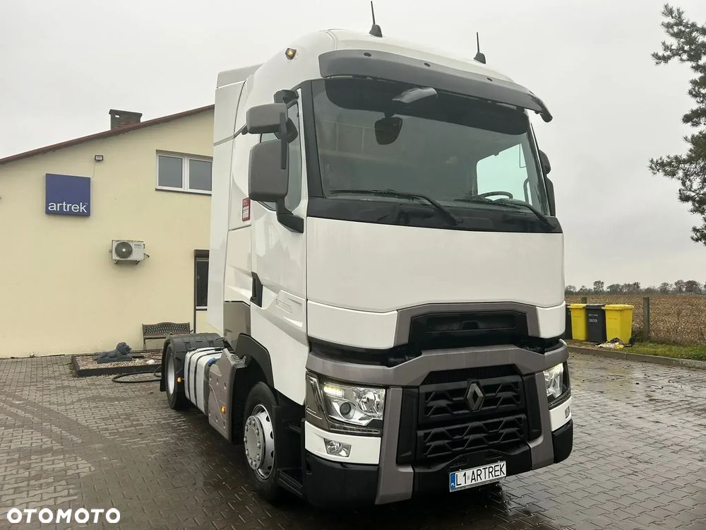 Renault T520 Hi Sleeper Cab / Salon PL / Zbiorniki 1300L - 2