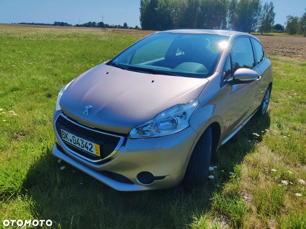 Peugeot 208 - 9