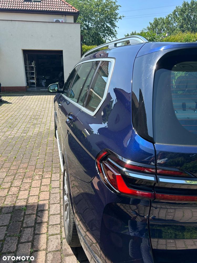 BMW X7 xDrive40d mHEV Individual Edition sport - 6