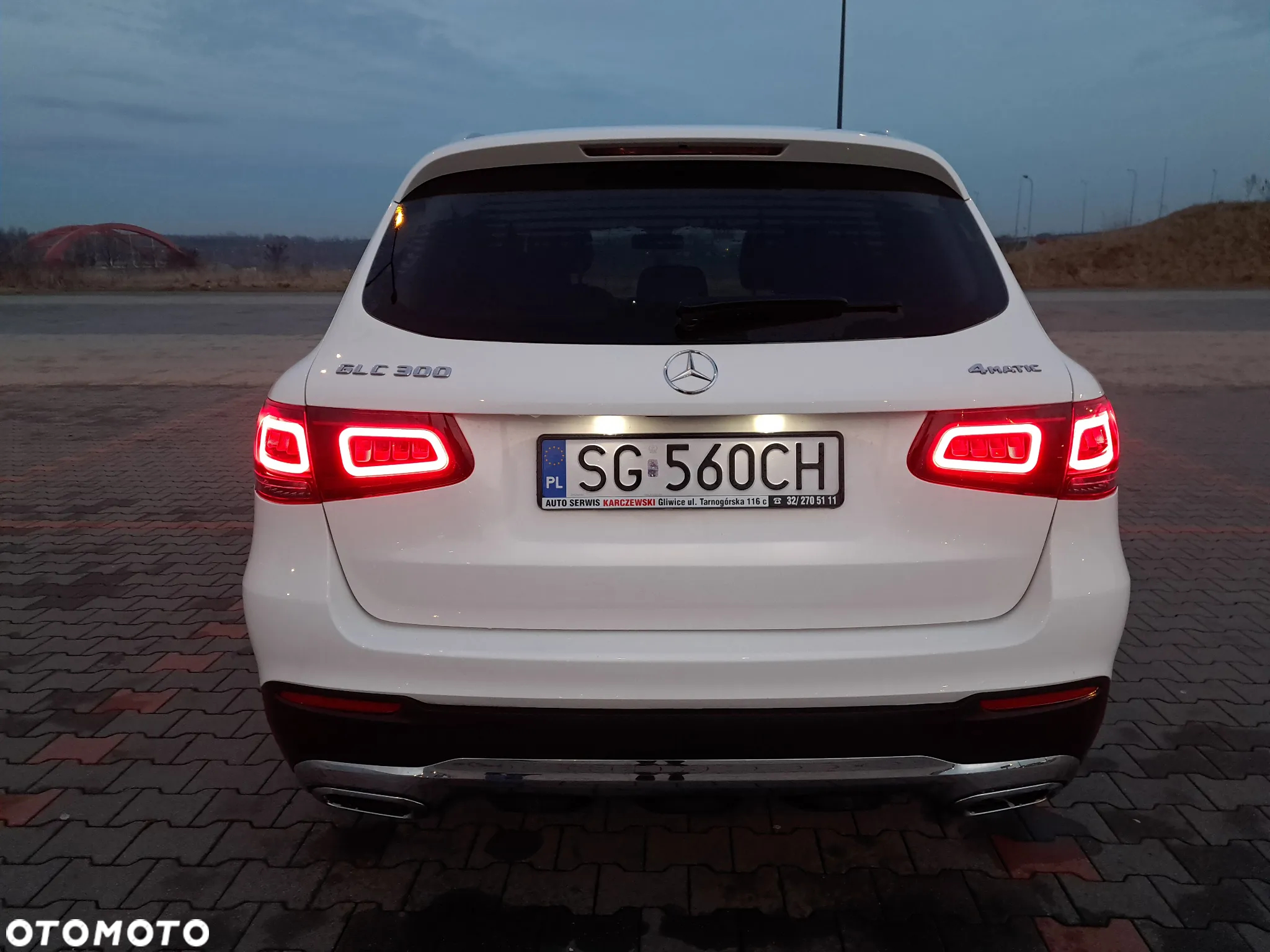 Mercedes-Benz GLC 300 4Matic 9G-TRONIC Exclusive - 7