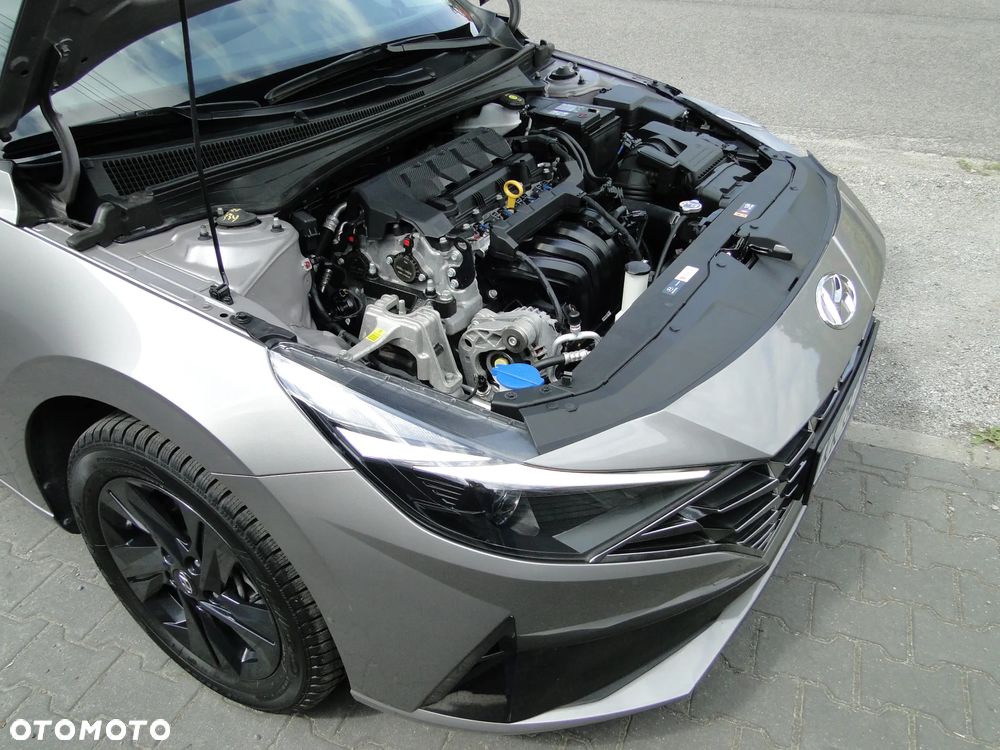 Hyundai Elantra 1.6 Smart - 35