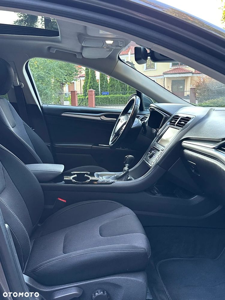 Ford Mondeo 2.0 TDCi Titanium - 14