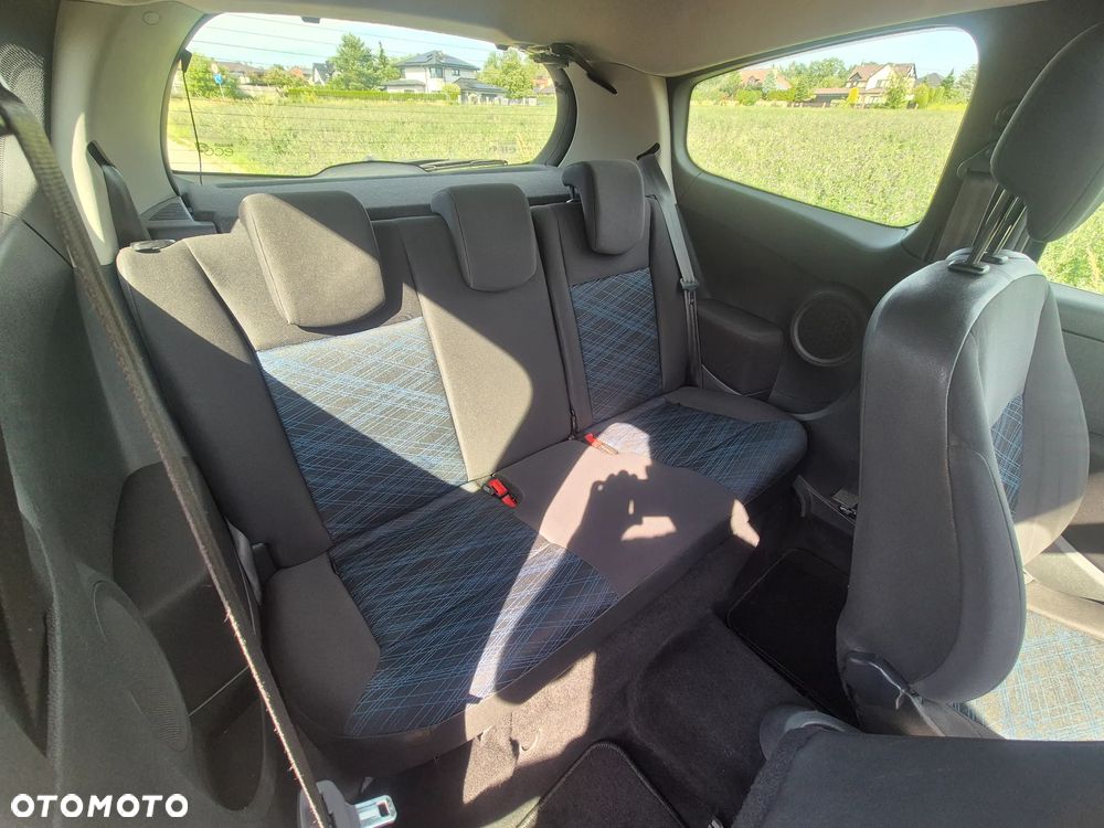Renault Clio 1.2 16V 75 Dynamique - 26