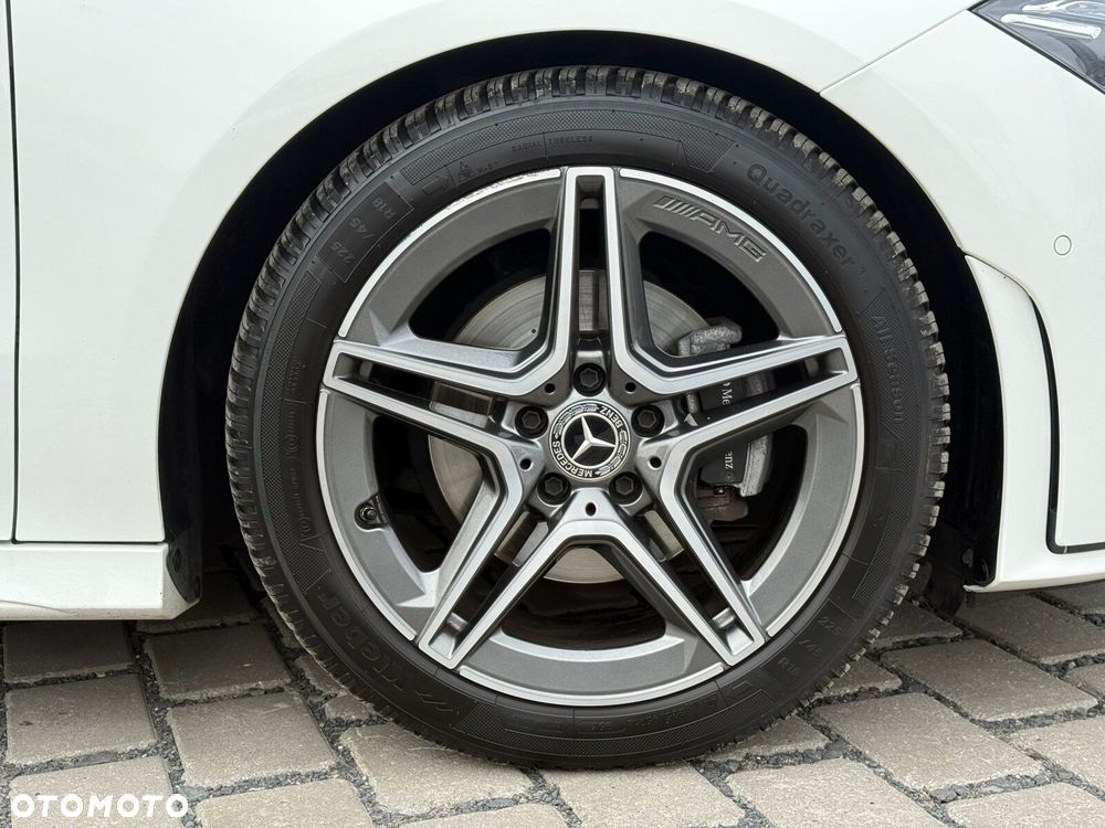Mercedes-Benz CLA 180 AMG Line 7G-DCT - 10
