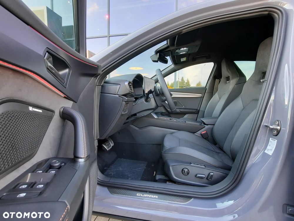 Cupra Formentor 1.5 eTSI mHEV DSG - 6