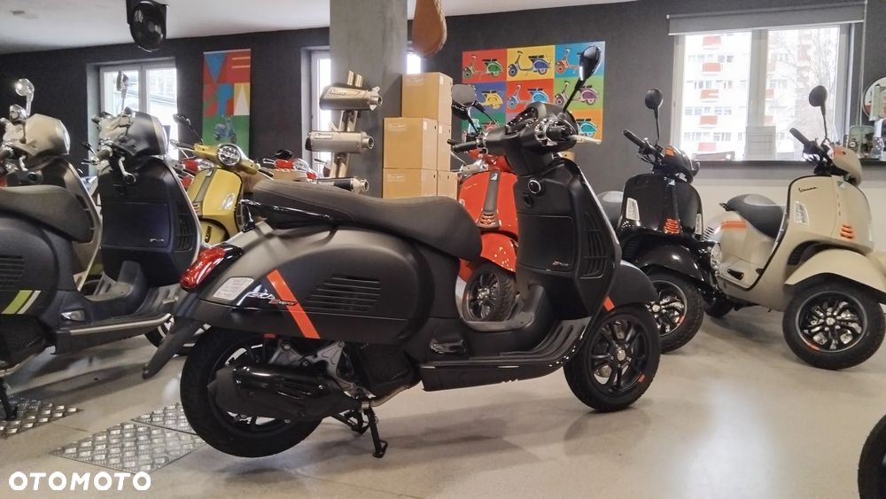 Vespa GTS - 2