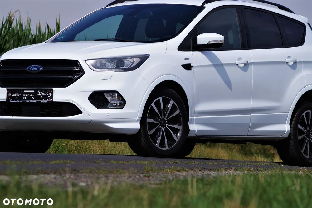 Ford Kuga - 18