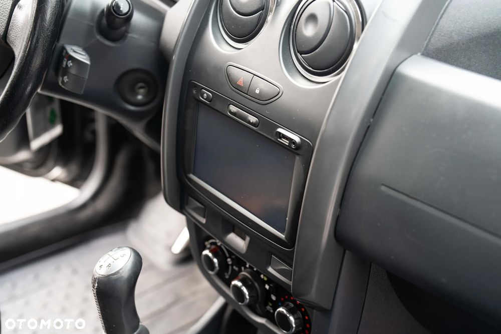 Dacia Duster 1.6 SCe S&S - 32