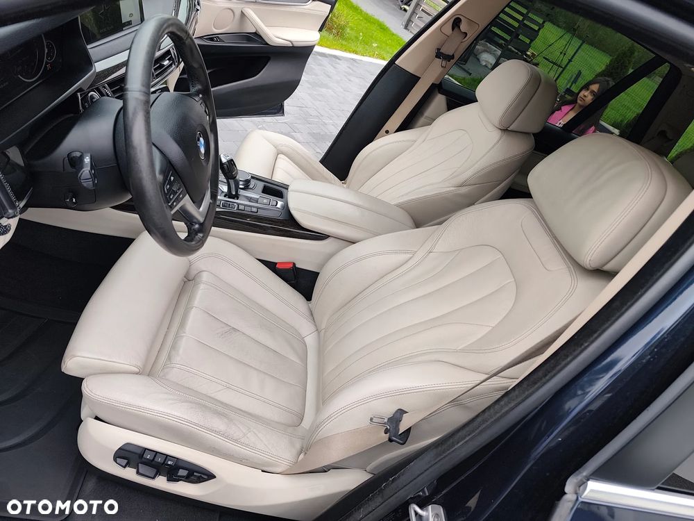 BMW X5 xDrive25d - 12