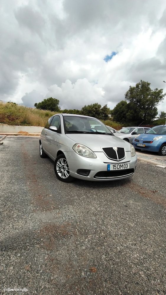 Lancia Ypsilon - 1