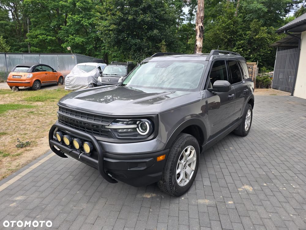 Ford Bronco - 2