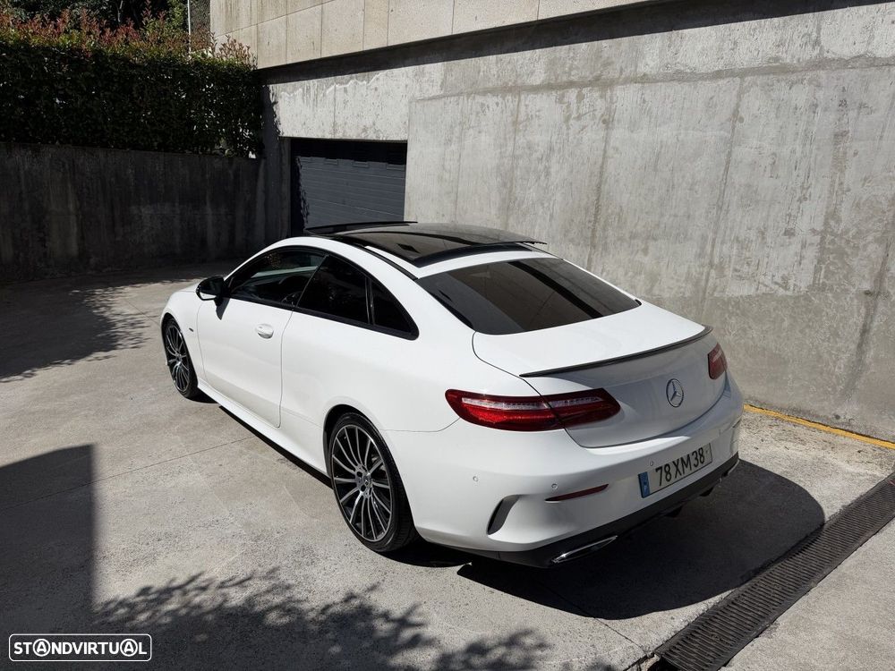 Mercedes-Benz E 220 d AMG Line - 5
