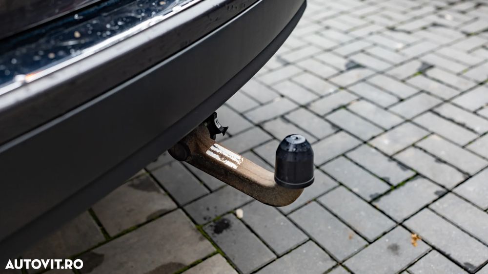 Volkswagen Touareg - 10