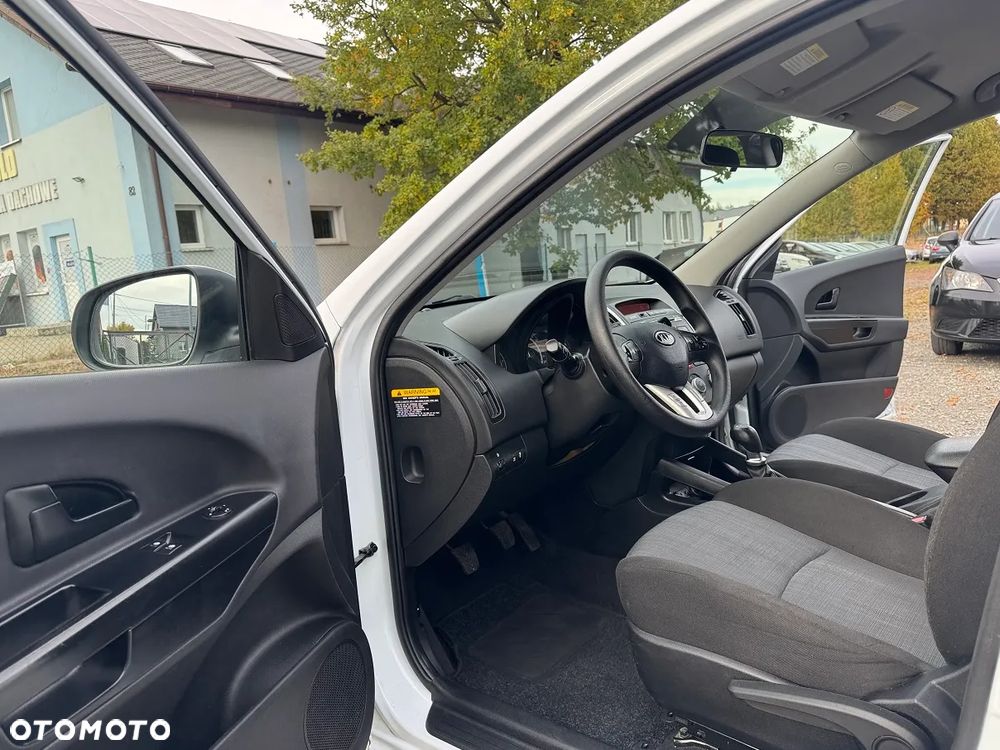 Kia Ceed - 19