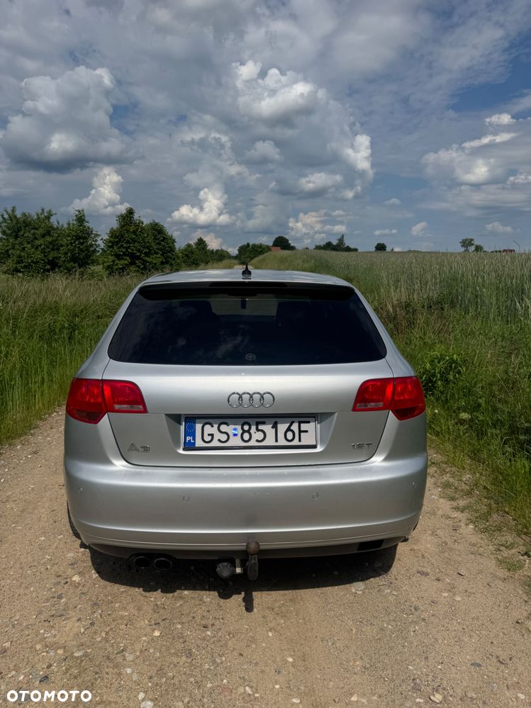 Audi A3 Sportback - 3