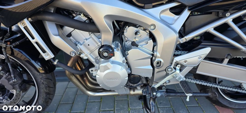 Yamaha FZ6 - 34