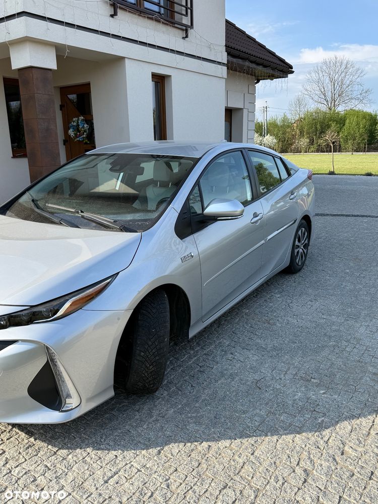 Toyota Prius - 3