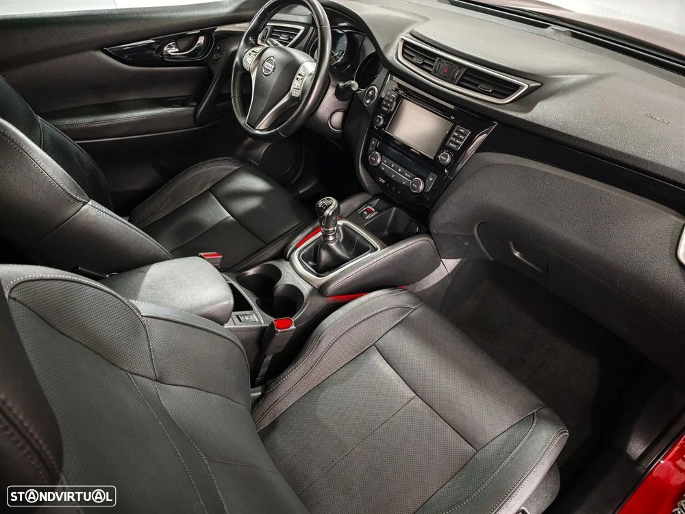 Nissan Qashqai 1.5 dCi Tekna - 27