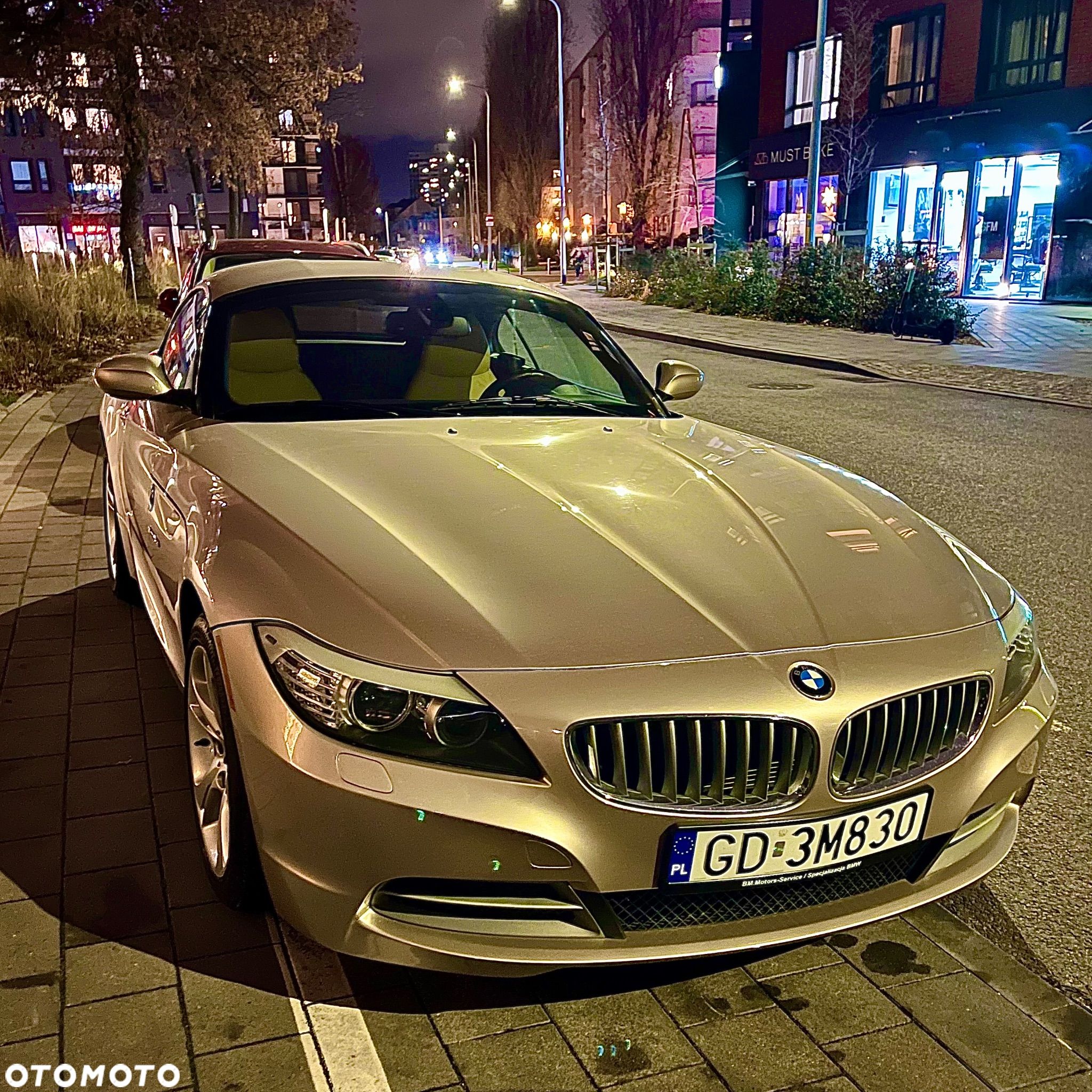 BMW Z4 sDrive35i - 1