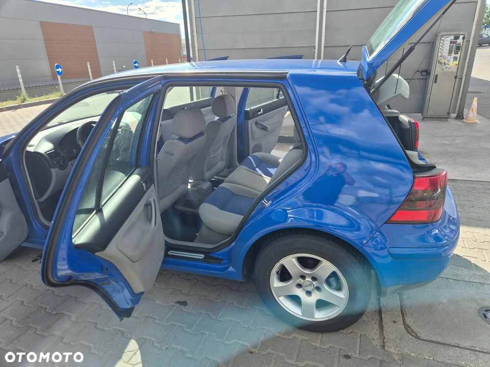 Volkswagen Golf 1.4 Basis - 6