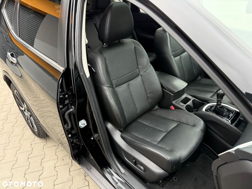 Nissan X-Trail 1.6 DCi Tekna 2WD EU6 - 26