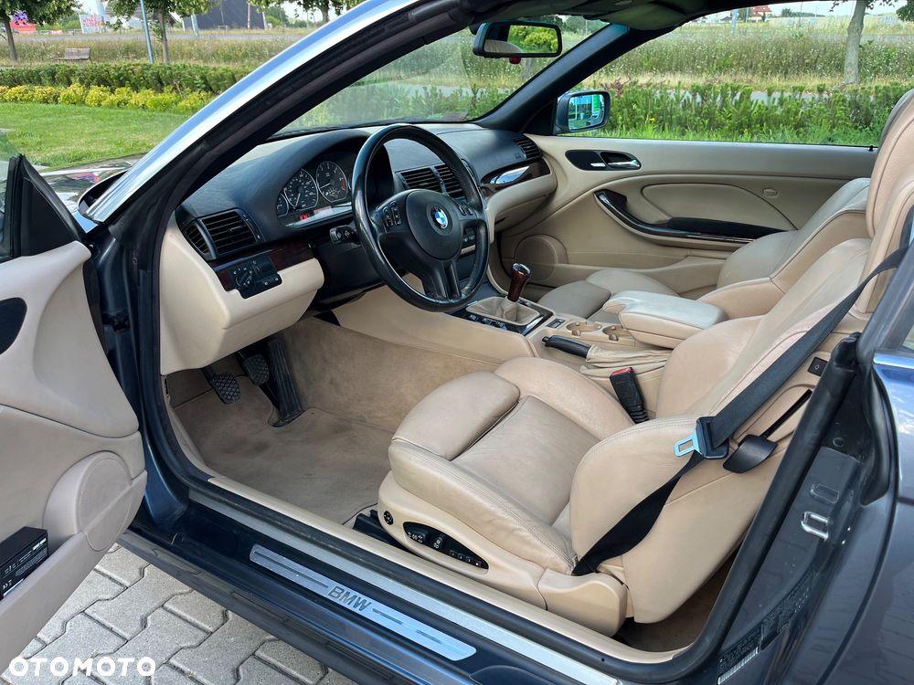 BMW Seria 3 330 Ci Edition Sport - 16