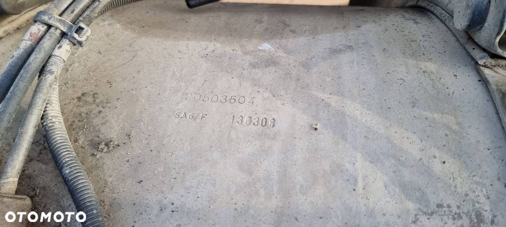 ZBIORNIK PALIWA RENAULT KERAX 410 DXI 20503504 80X70X70 - 2