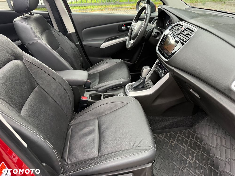 Suzuki SX4 S-Cross 1.4 T Elegance Sun 4WD - 16
