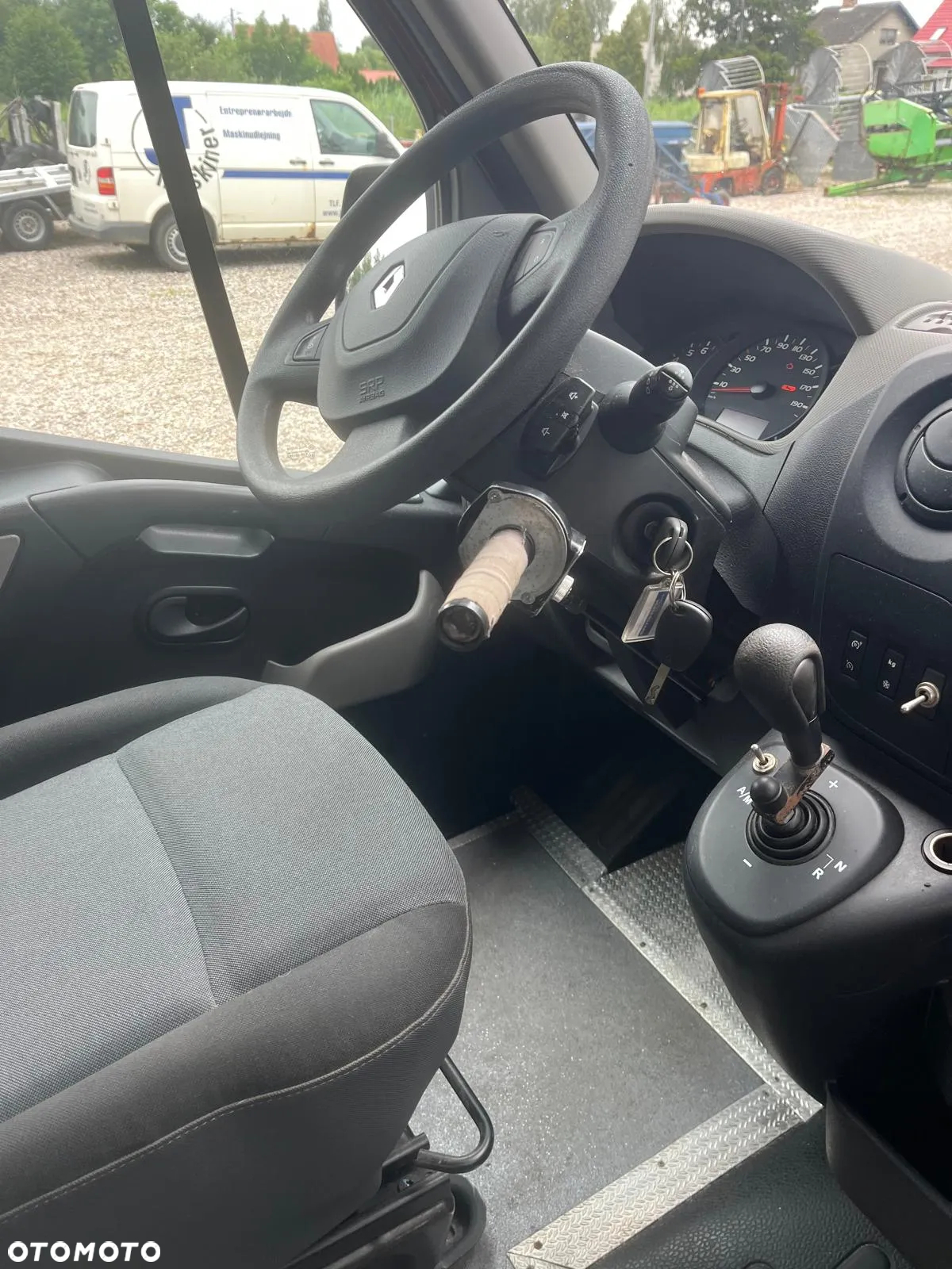 Renault Master - 11