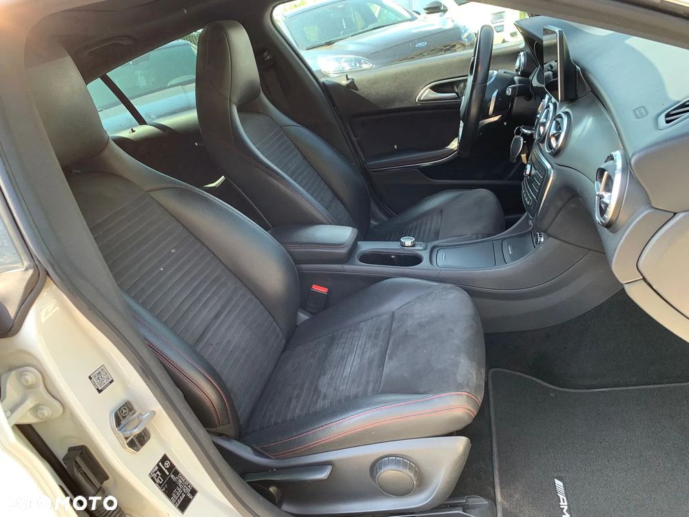 Mercedes-Benz CLA 180 7G-DCT AMG Line - 19