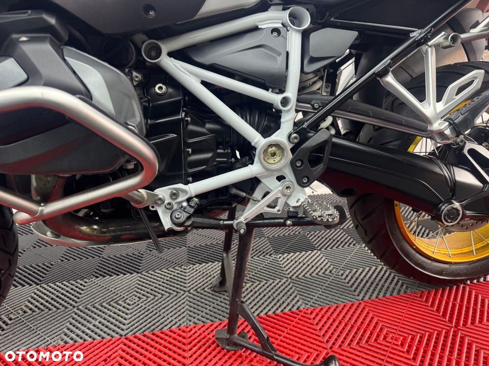 BMW R1250 GS Adventure - 16