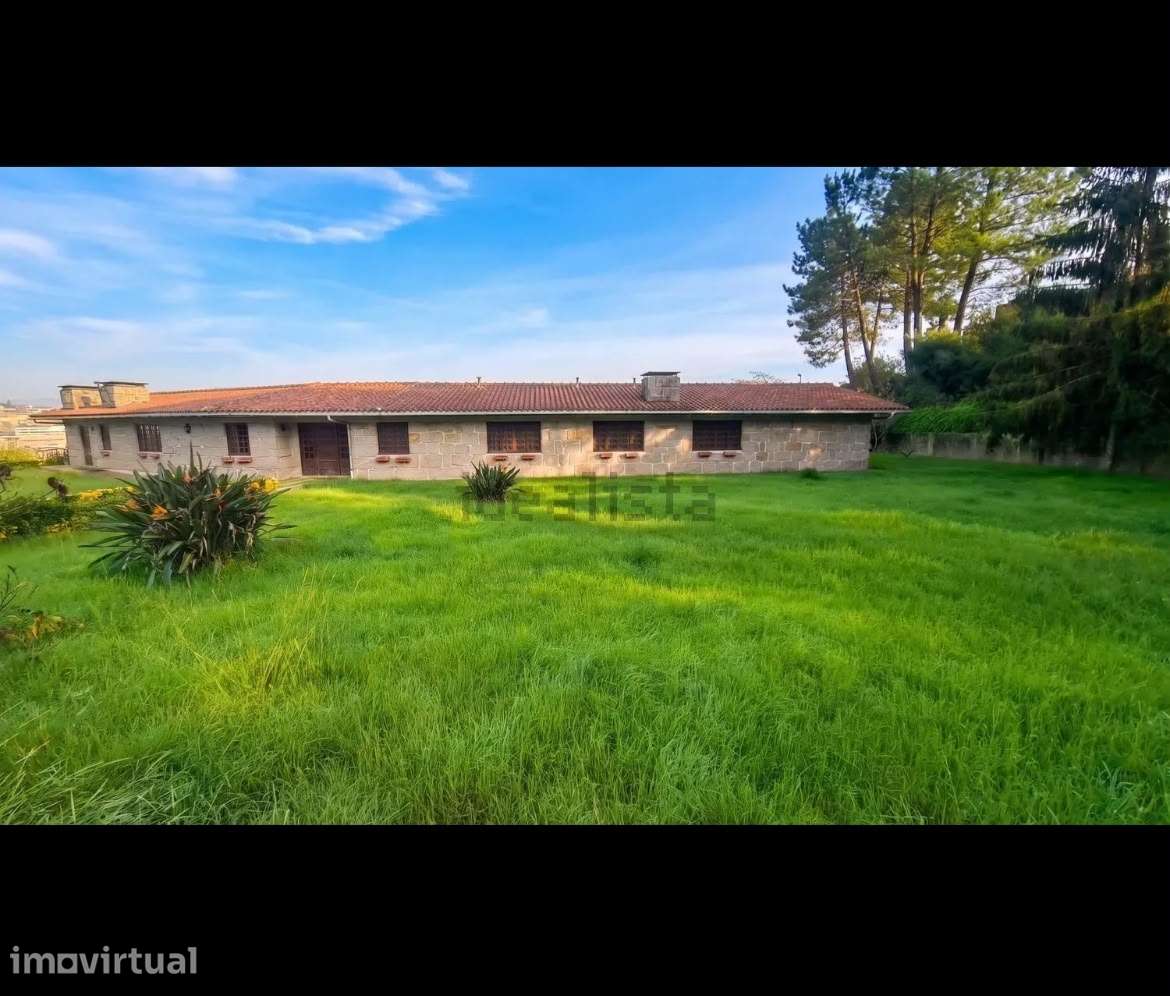 Quinta com Vista Privilegiada sobre o Rio Douro | Oliveira do Douro - Grande imagem: 2/13