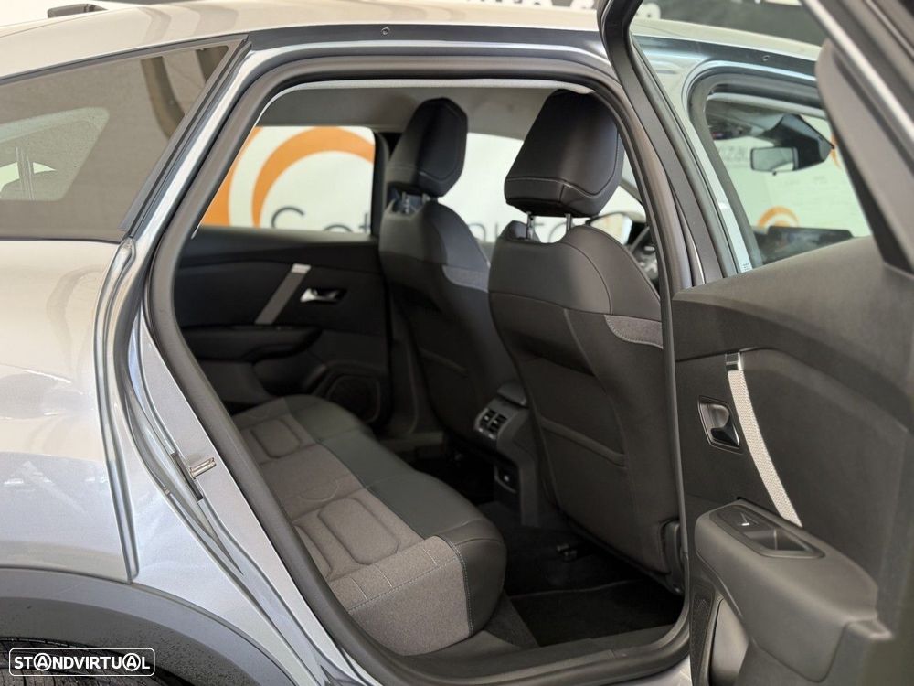 Citroën C4 1.2 PureTech Shine - 11