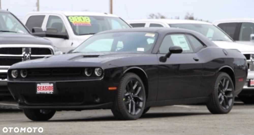 Dodge Challenger - 40