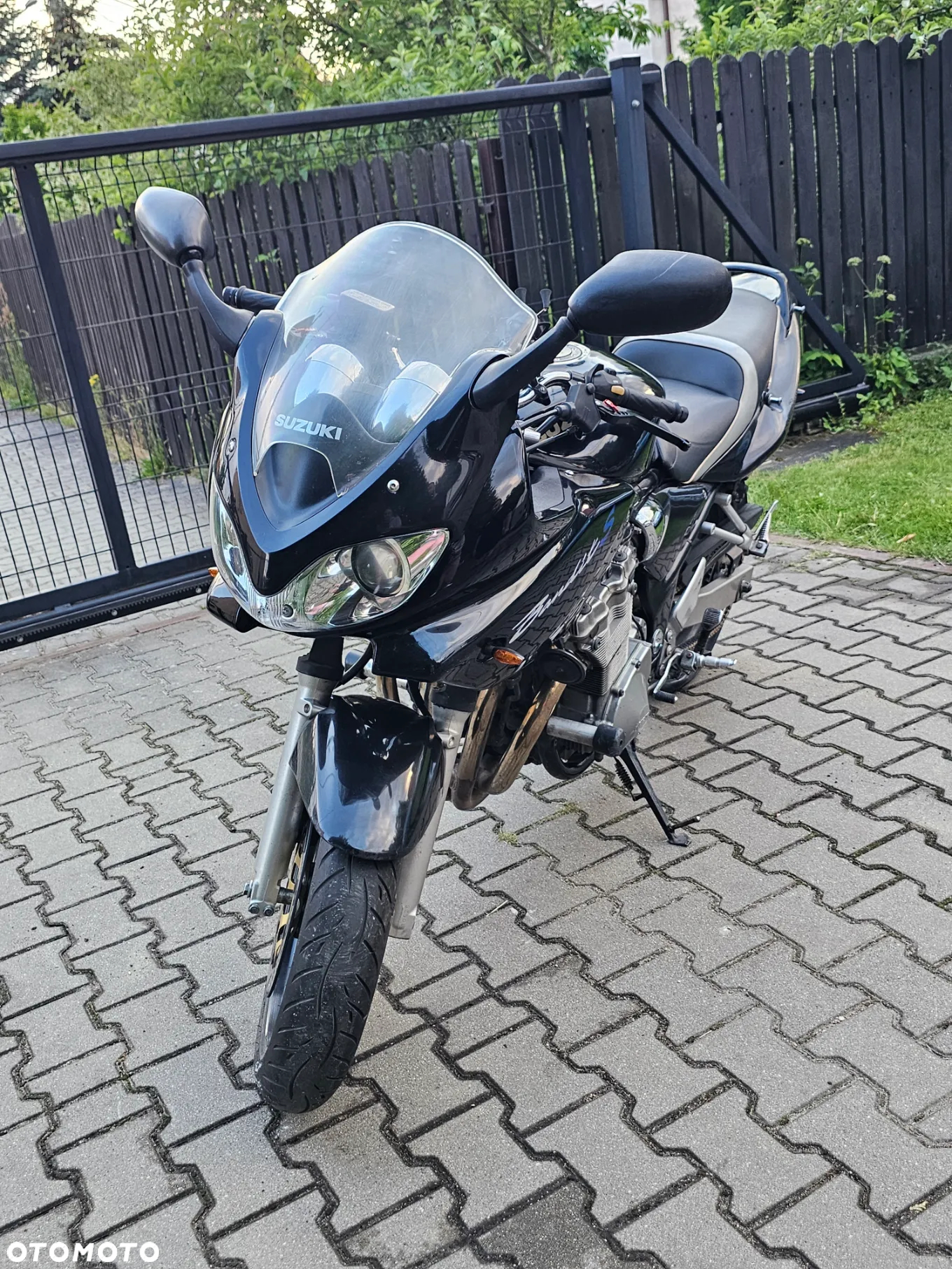 Suzuki Bandit - 24