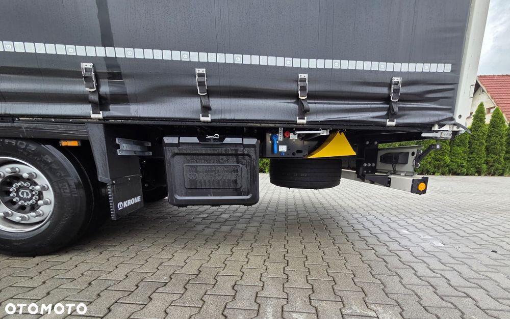 Krone Mega - 4