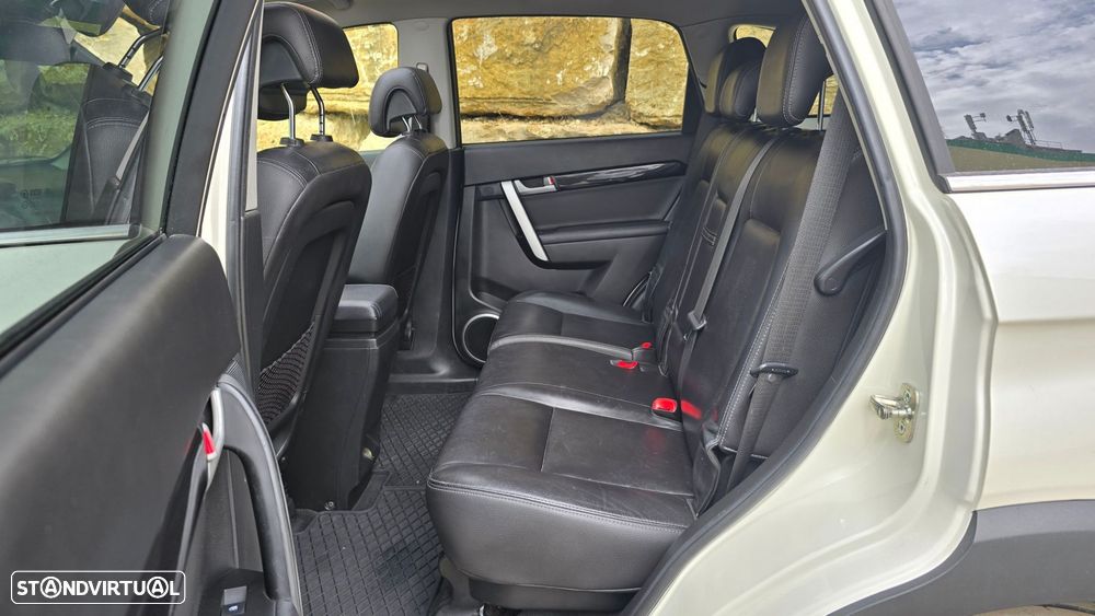 Chevrolet Captiva - 37
