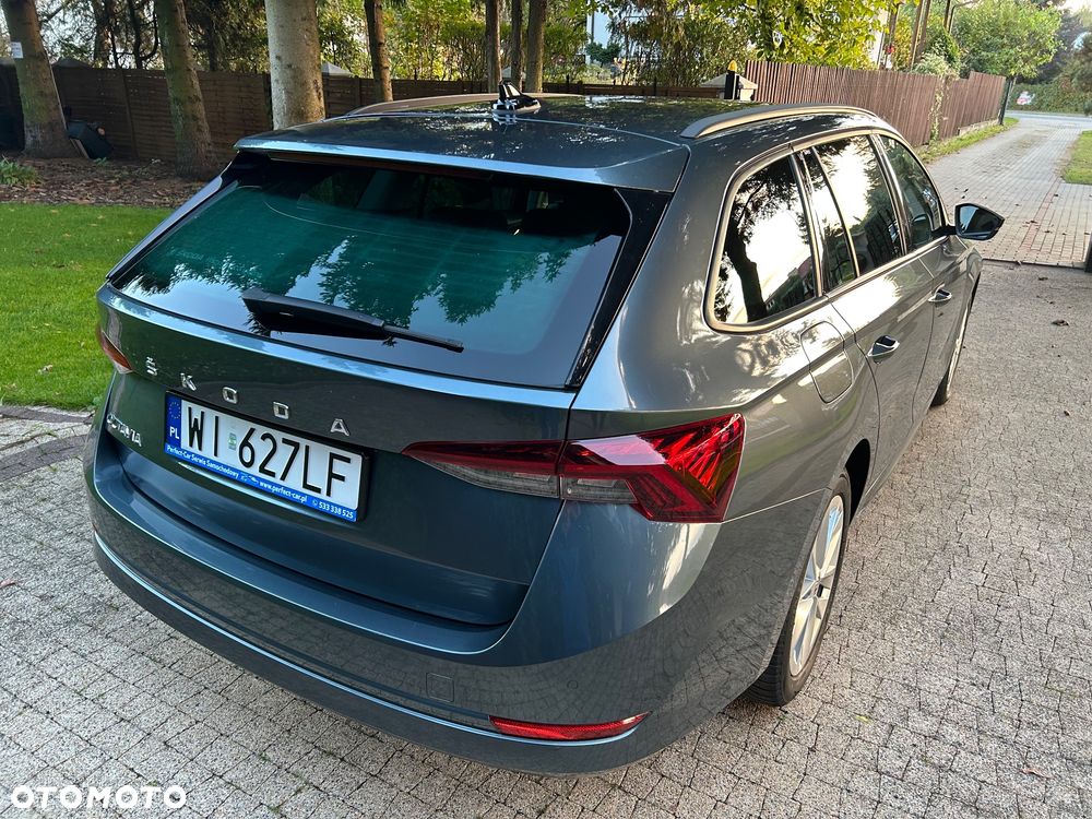 Skoda Octavia 2.0 TDI Ambition DSG - 8