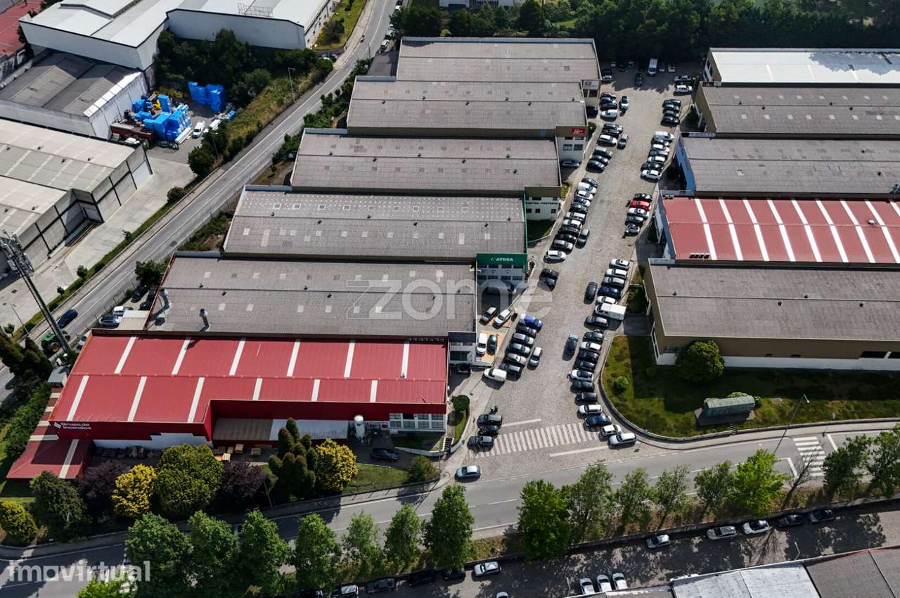 Armazém para Arrendamento | Zona Industrial da Maia - Grande imagem: 2/25