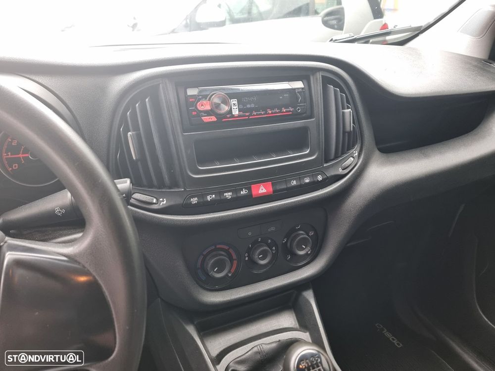 Fiat Doblo 1.6 MJ XL 3L - 8