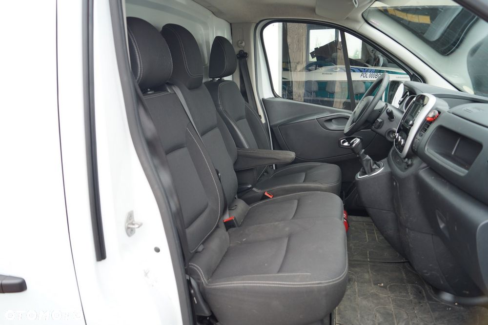 Renault Trafic - 29