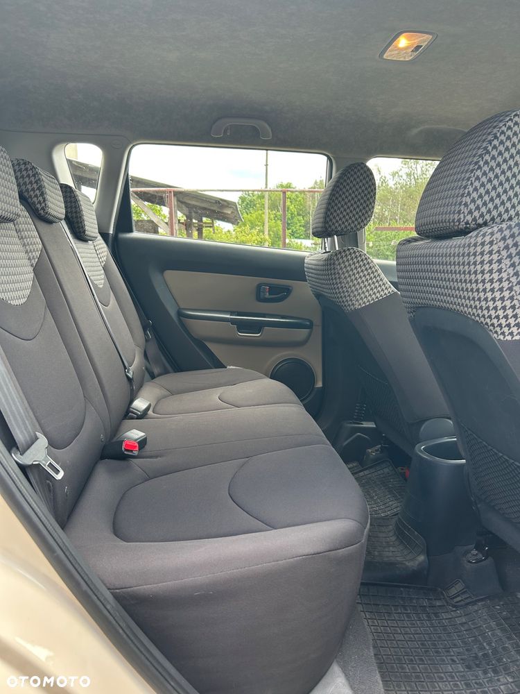 Kia Soul 1.6 M EU5 - 7