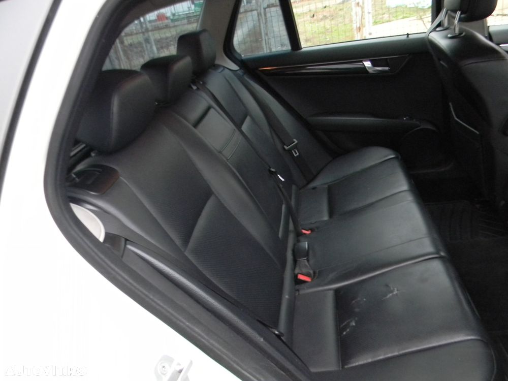 Dezmembrari  Mercedes-Benz C-CLASS (W204)  2007  > 2014 C 200 CDI (20 - 18