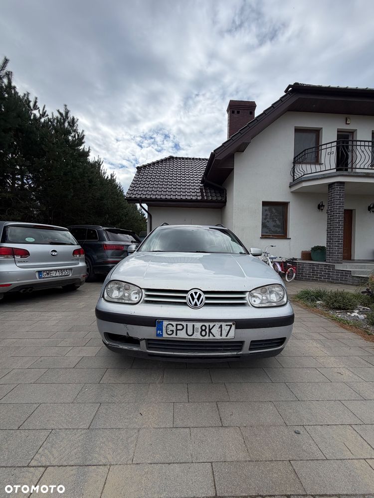 Volkswagen Golf 1.9 TDI Highline - 1