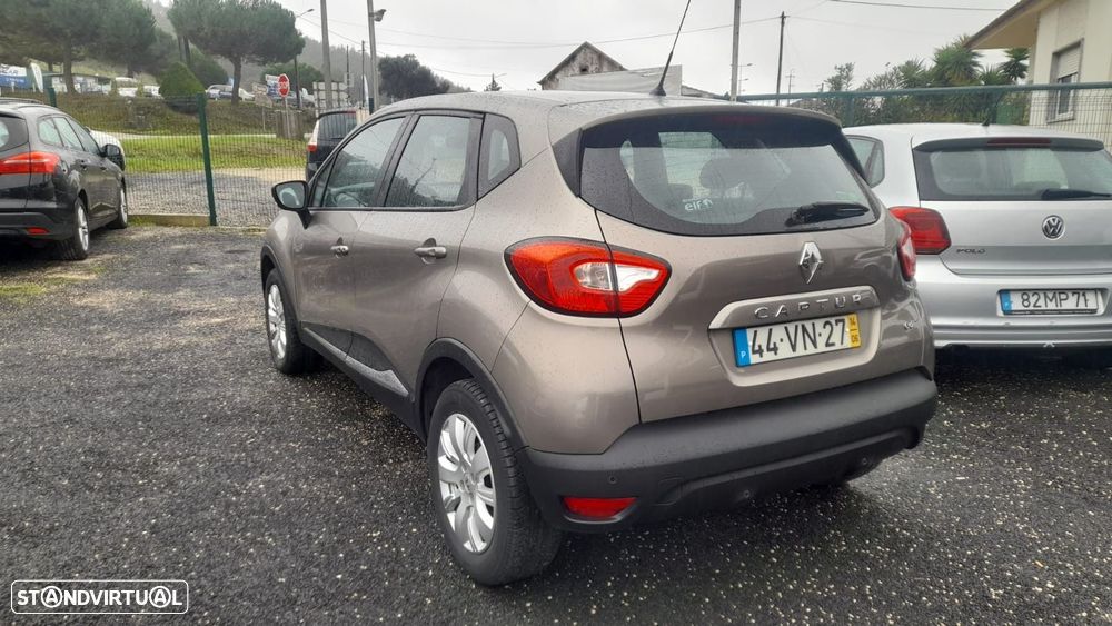 Renault Captur 1.5 dCi Exclusive - 6