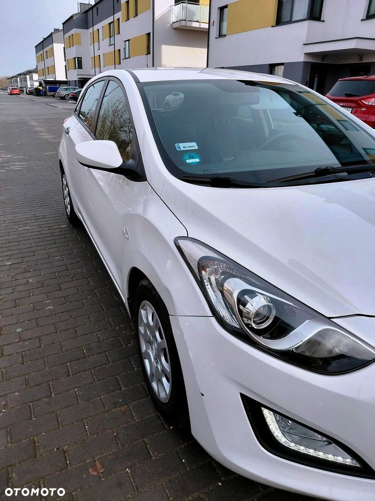 Hyundai i30 1.4 Classic + - 4