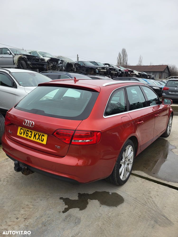 Dezmembram Audi A4 B8.5 2.0 CGLC automat Bara fata / Capota/ Far - 3