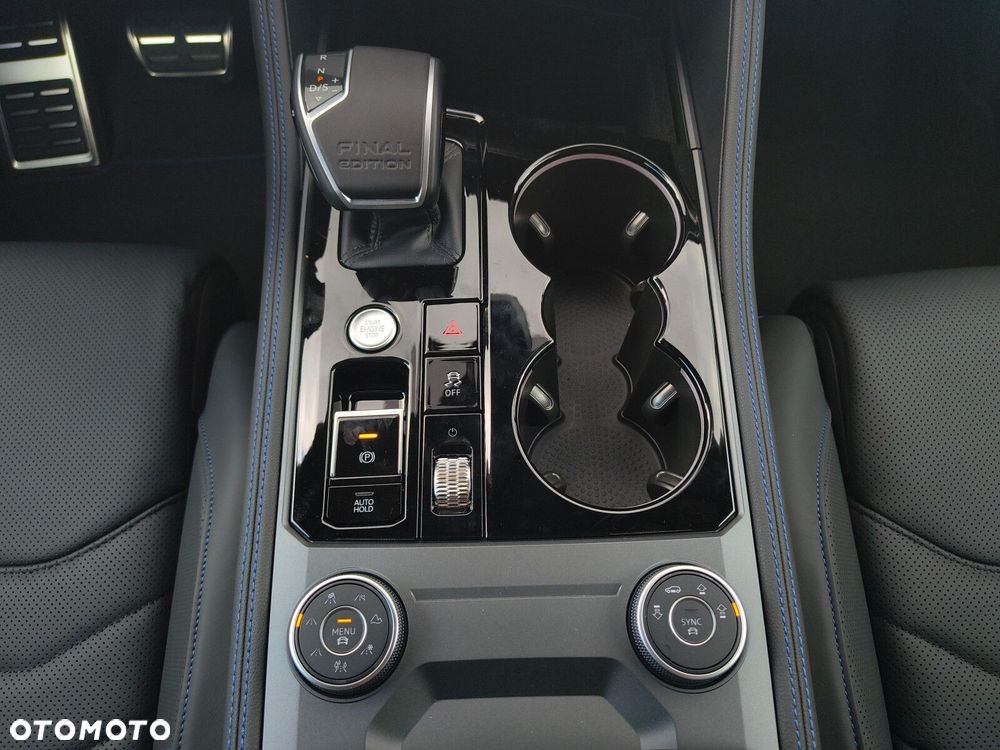Volkswagen Touareg - 19