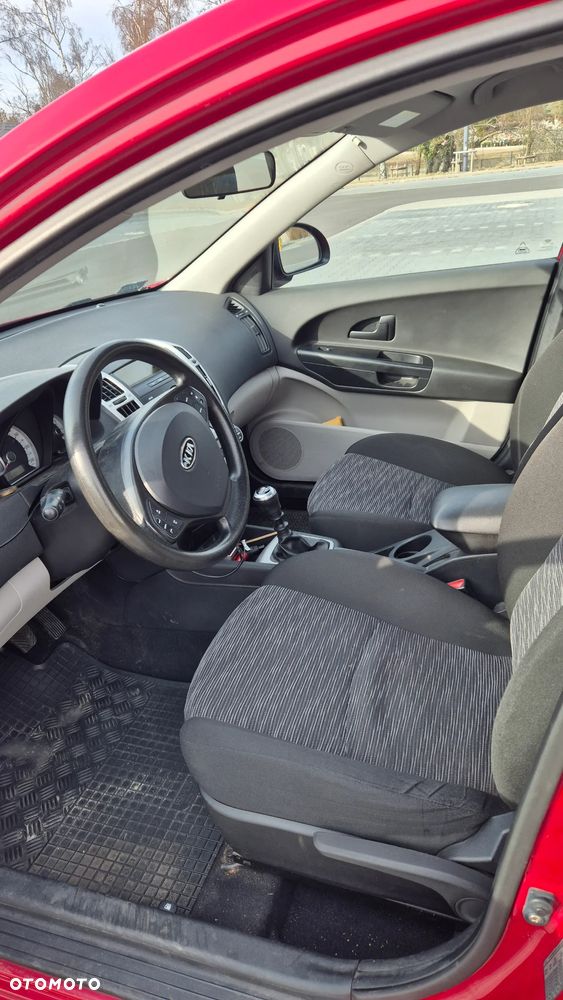 Kia Ceed 1.6 Comfort - 9