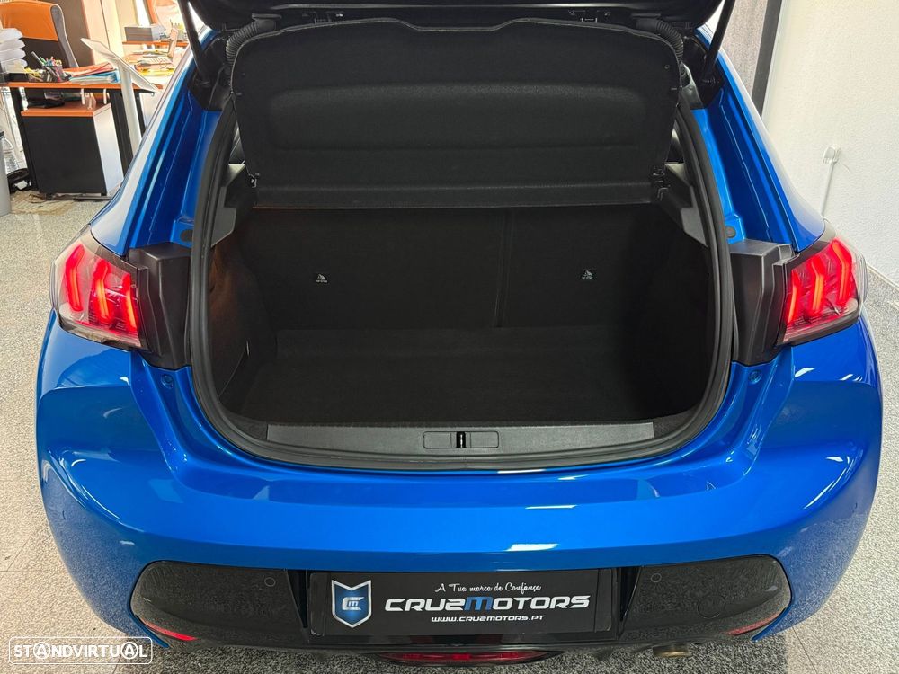 Peugeot 208 1.2 PureTech GT EAT8 - 10